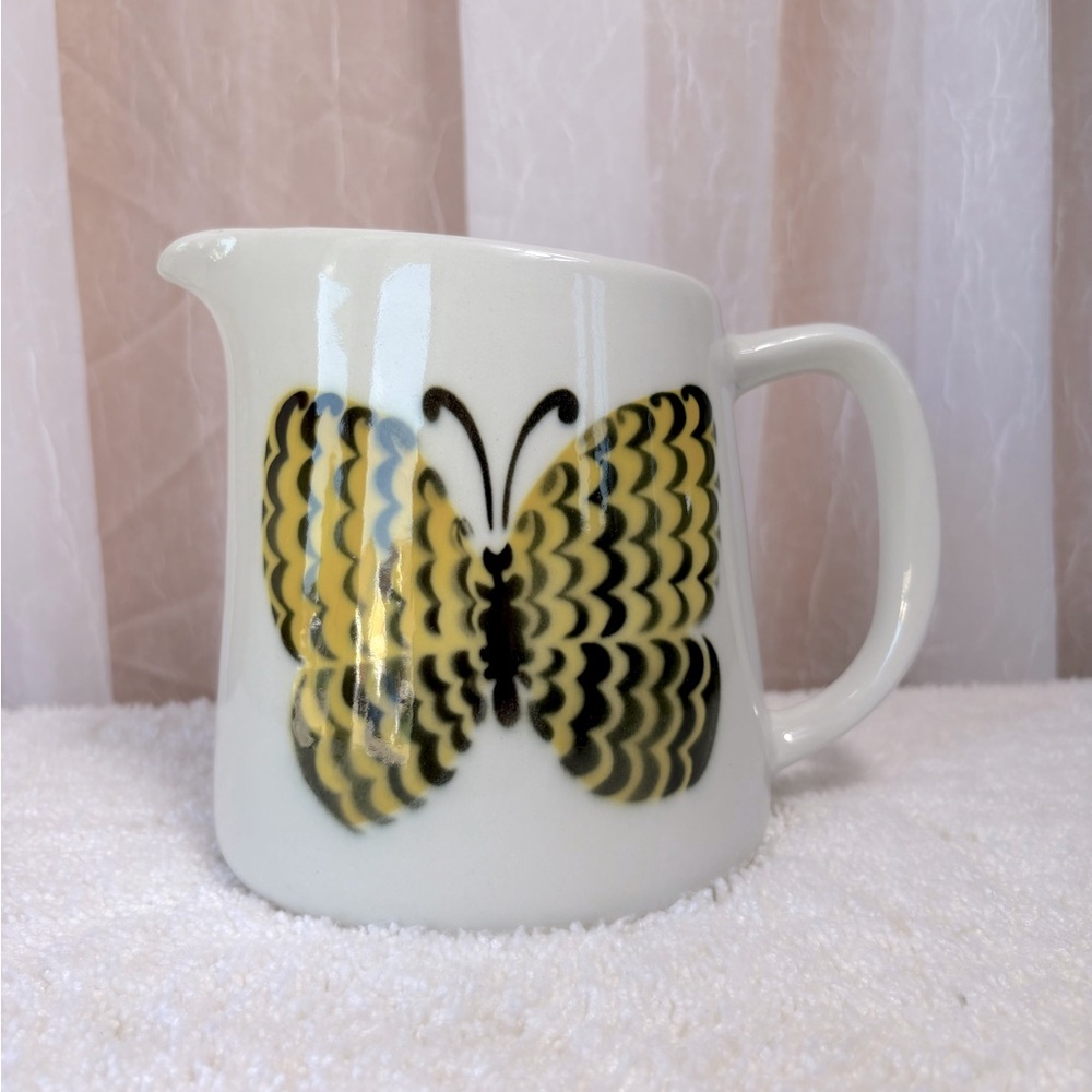 Vintage Kai Franck Arabia Finland “Perho” (Butterfly) Pitcher